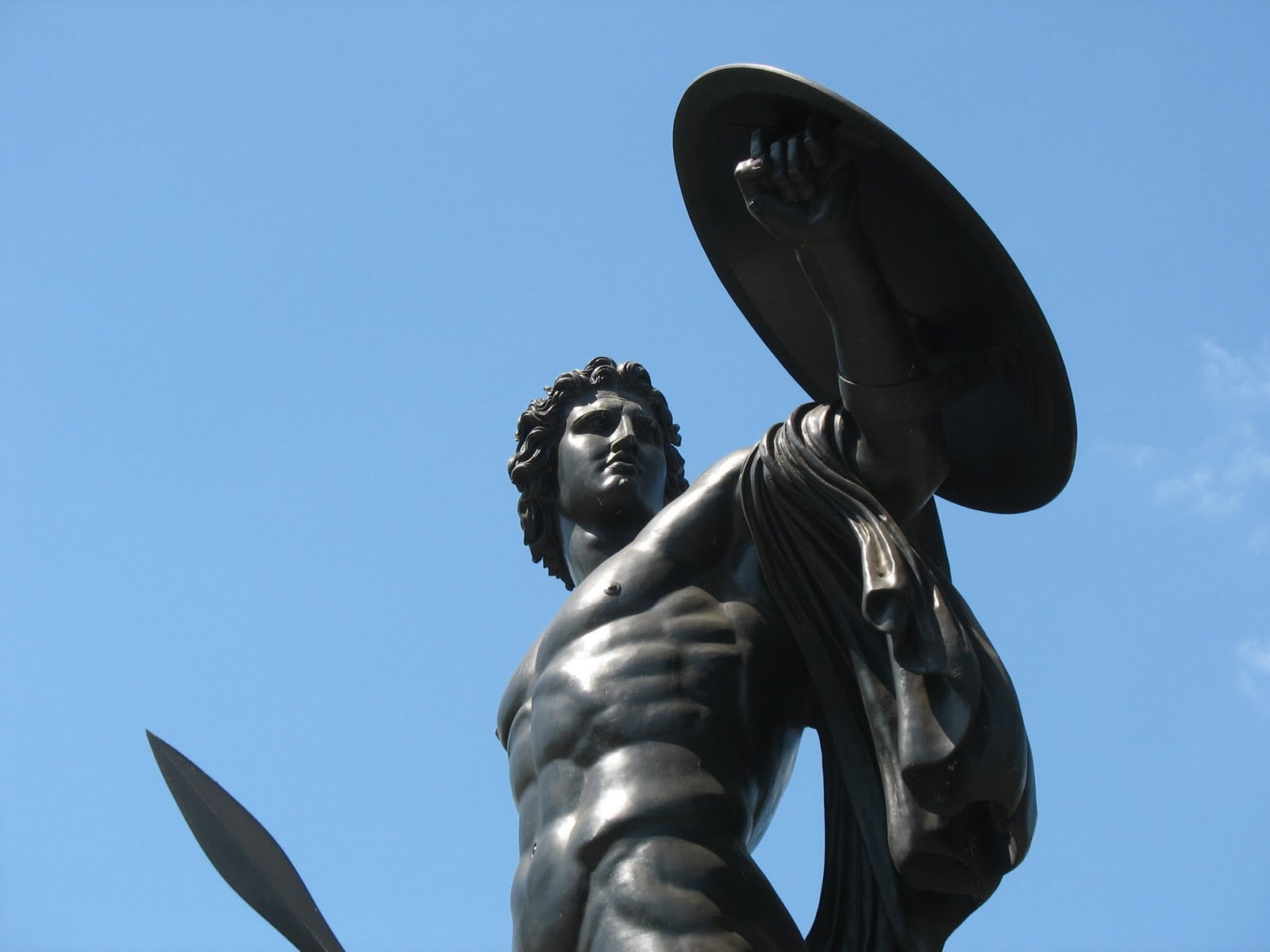 Achilles hero statue